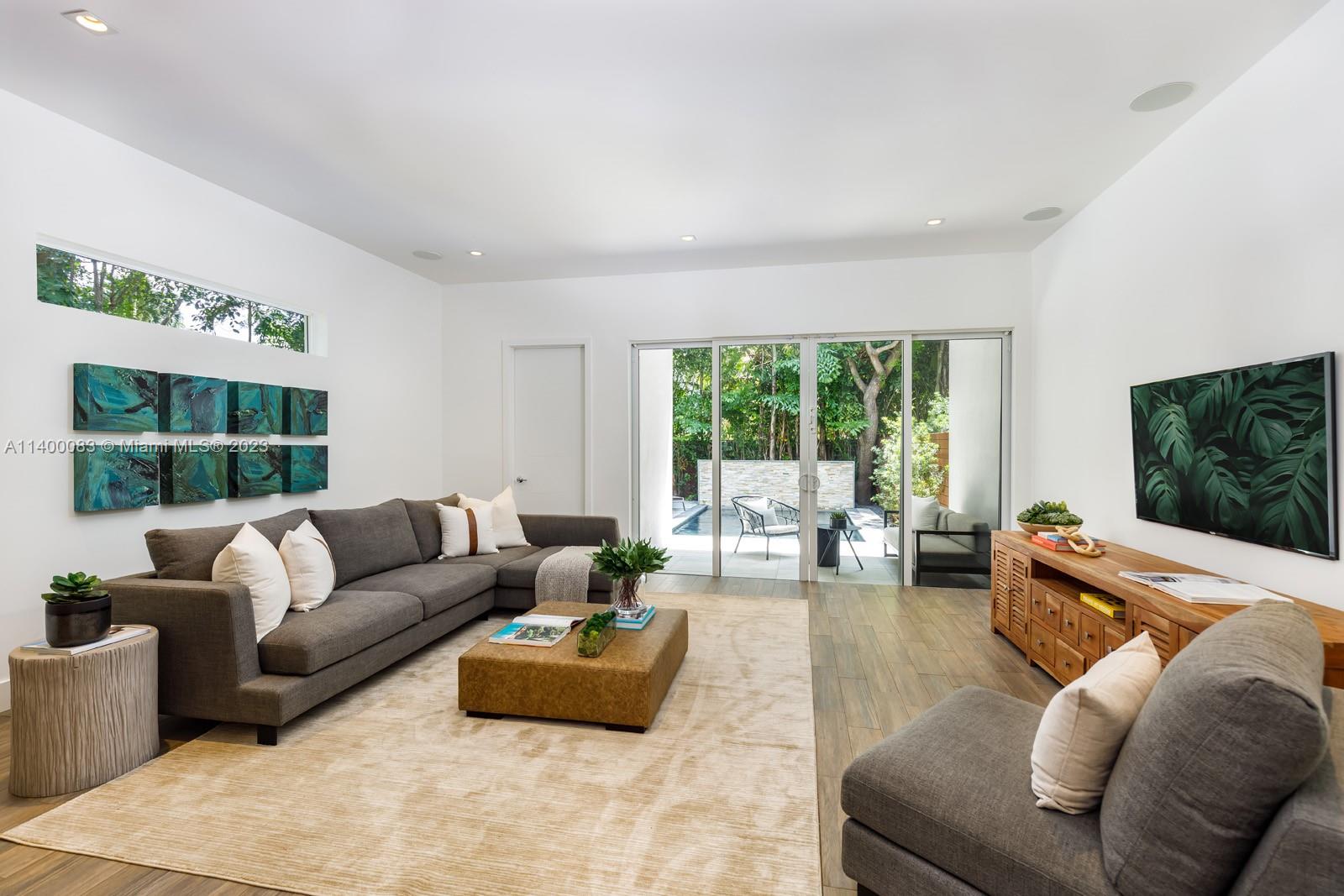 BISCAYNE REALTY COS SUB O - Residential