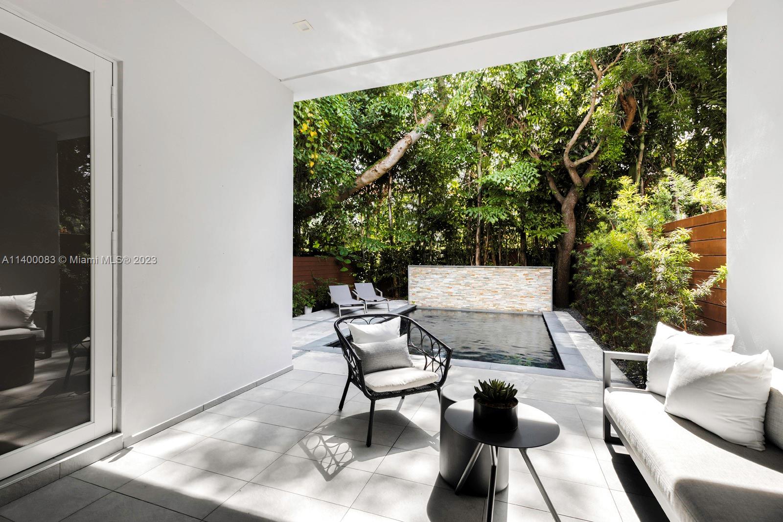 BISCAYNE REALTY COS SUB O - Residential