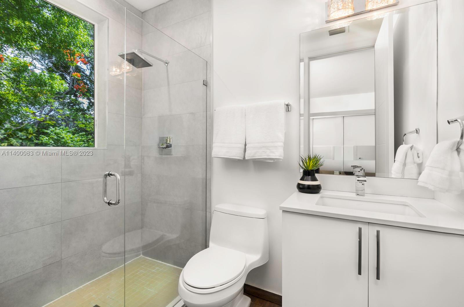 BISCAYNE REALTY COS SUB O - Residential