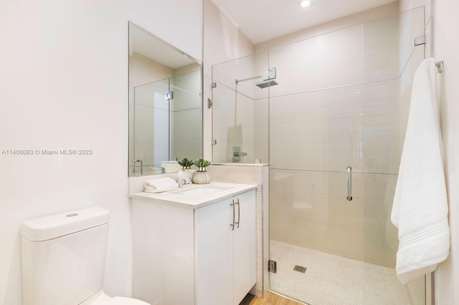 BISCAYNE REALTY COS SUB O - Residential