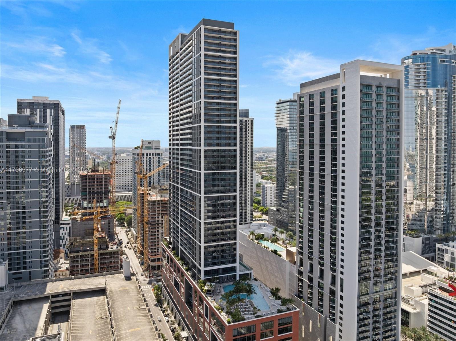 601 NE 1st Ave 3504