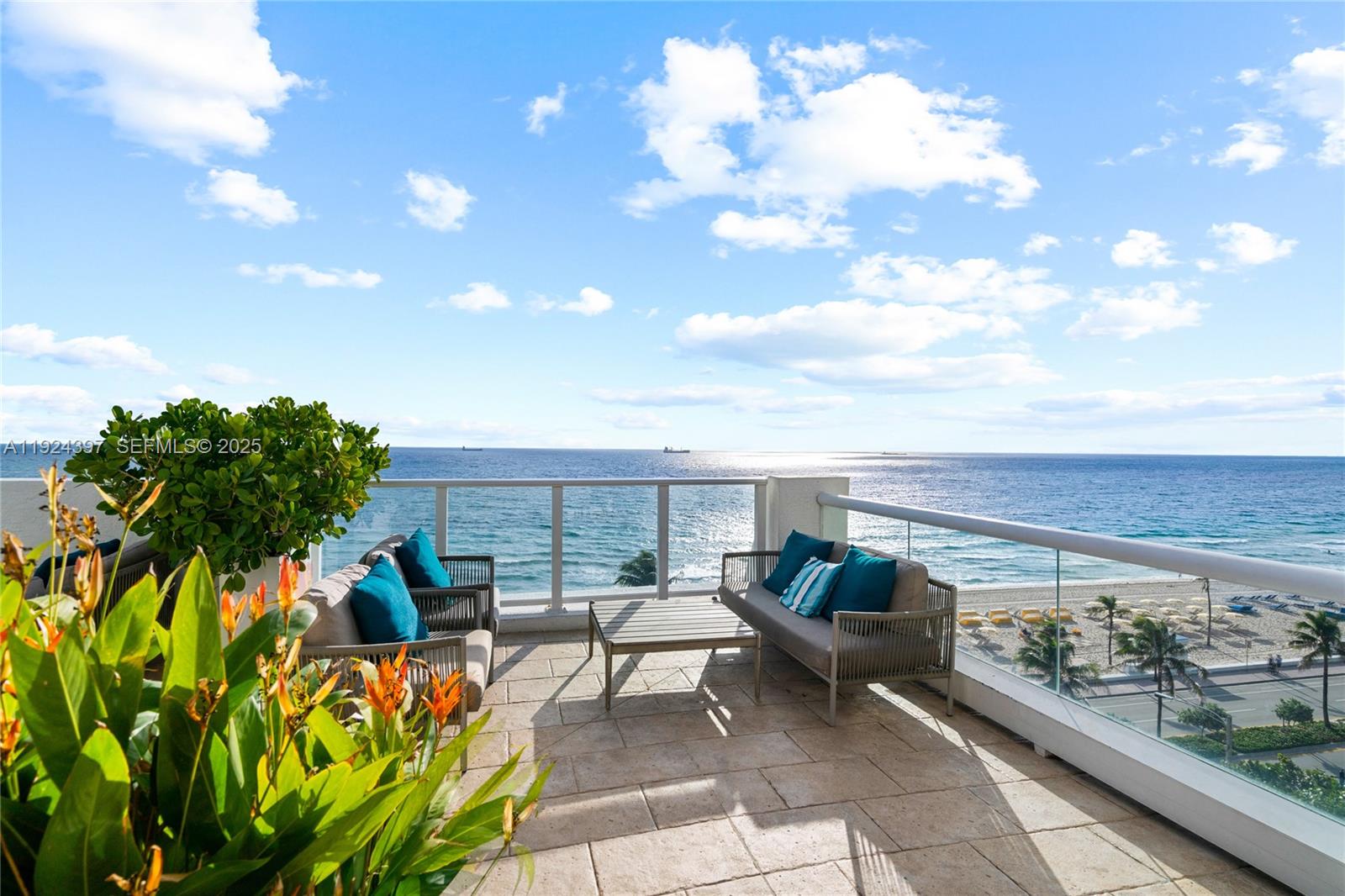 551 FLB CONDOMINIUM RESID - Residential