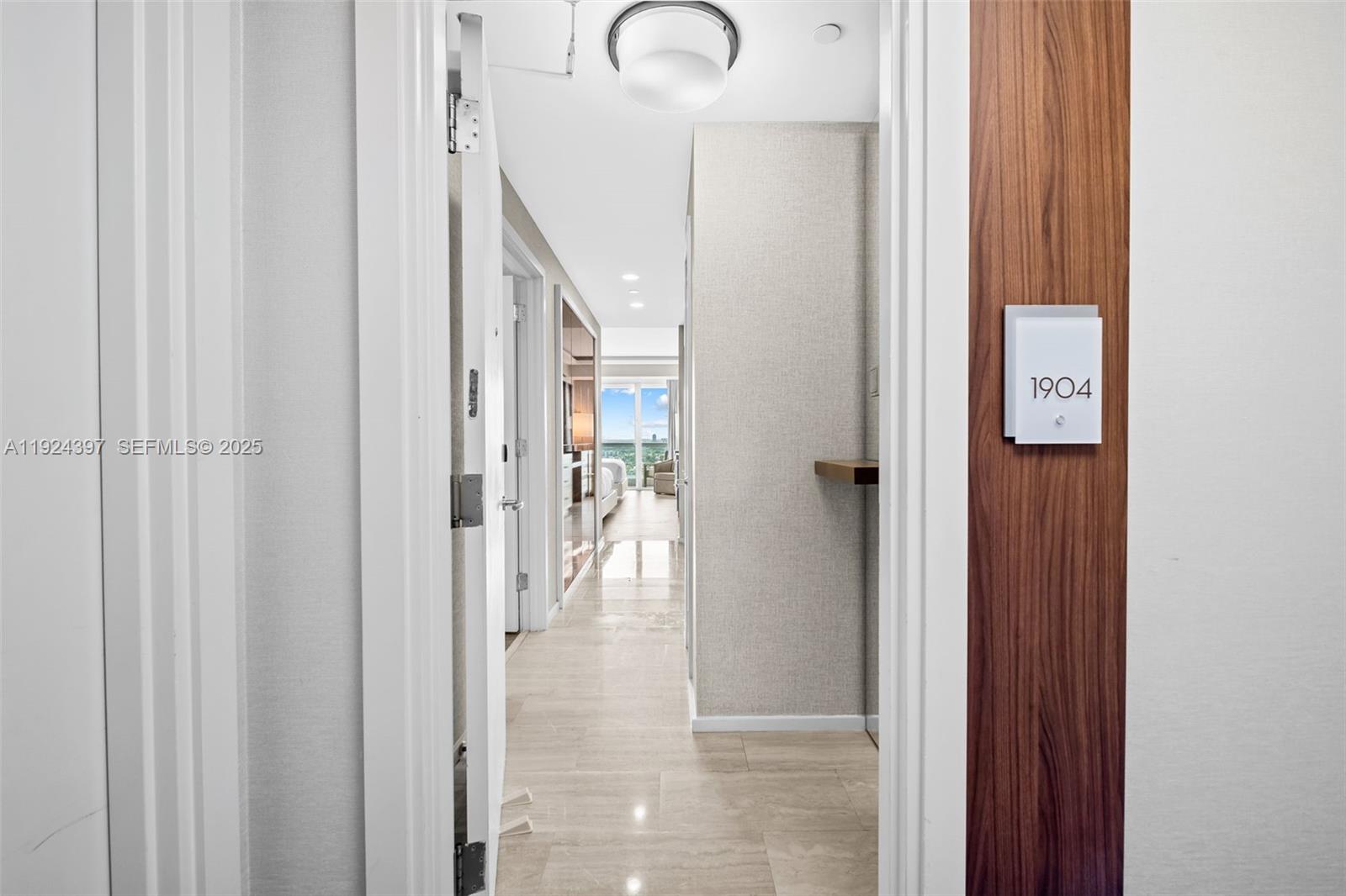 551 FLB CONDOMINIUM RESID - Residential