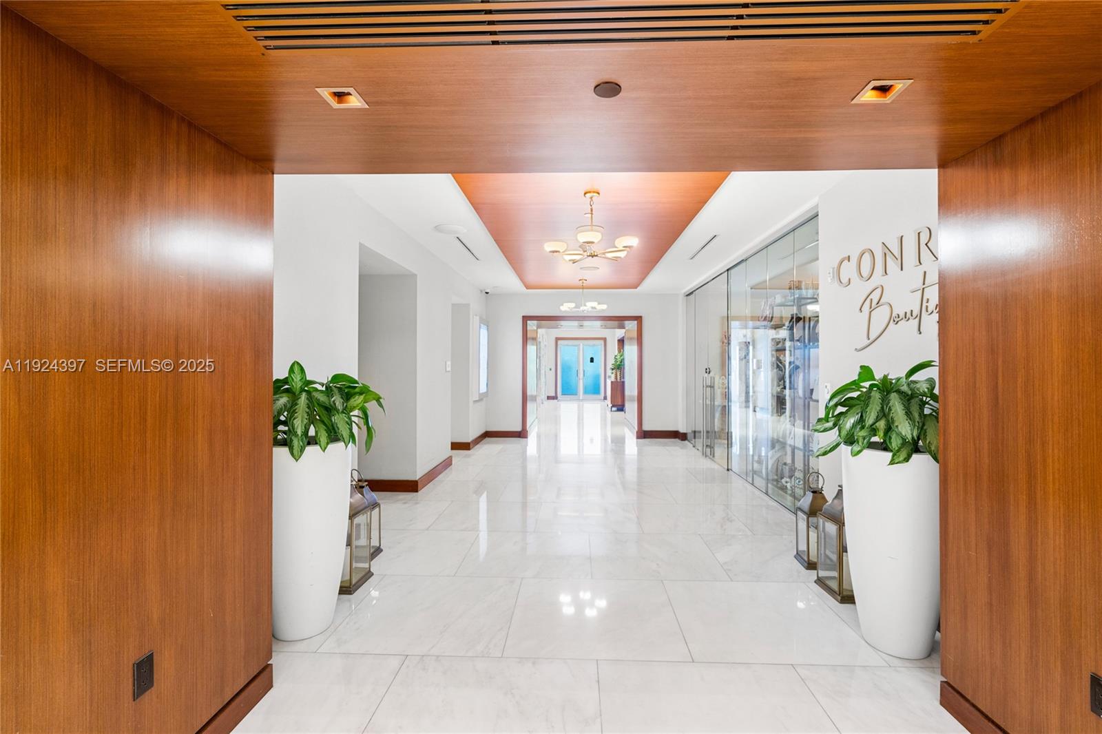 551 FLB CONDOMINIUM RESID - Residential