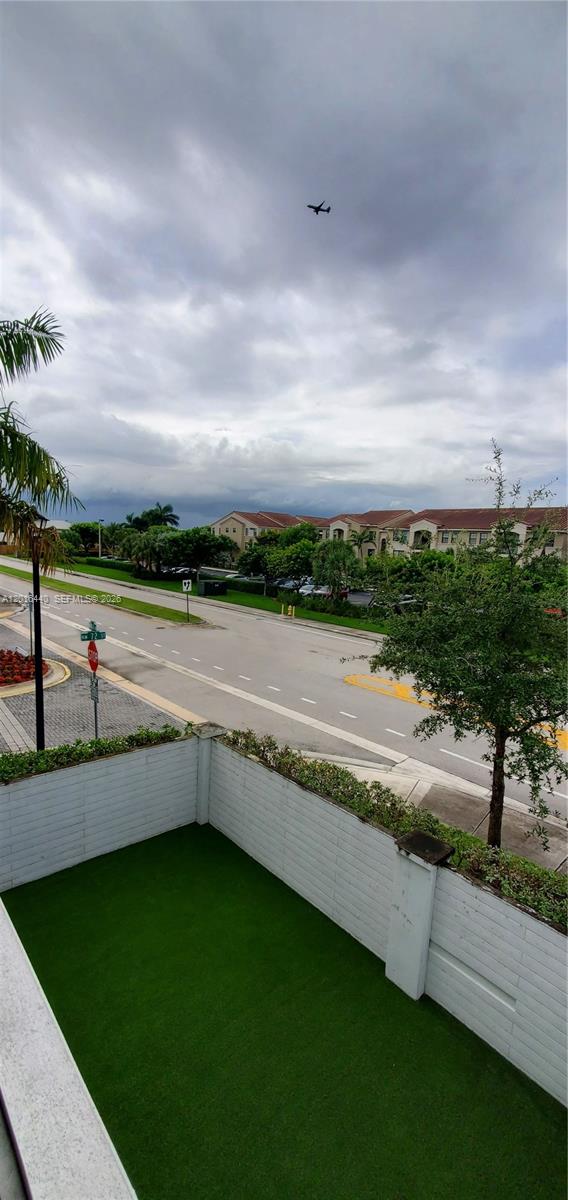 DORAL PALMS NORTH - Residential