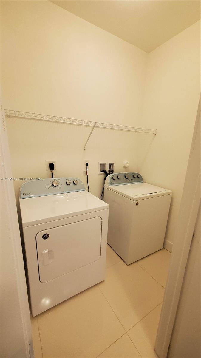 DORAL PALMS NORTH - Residential
