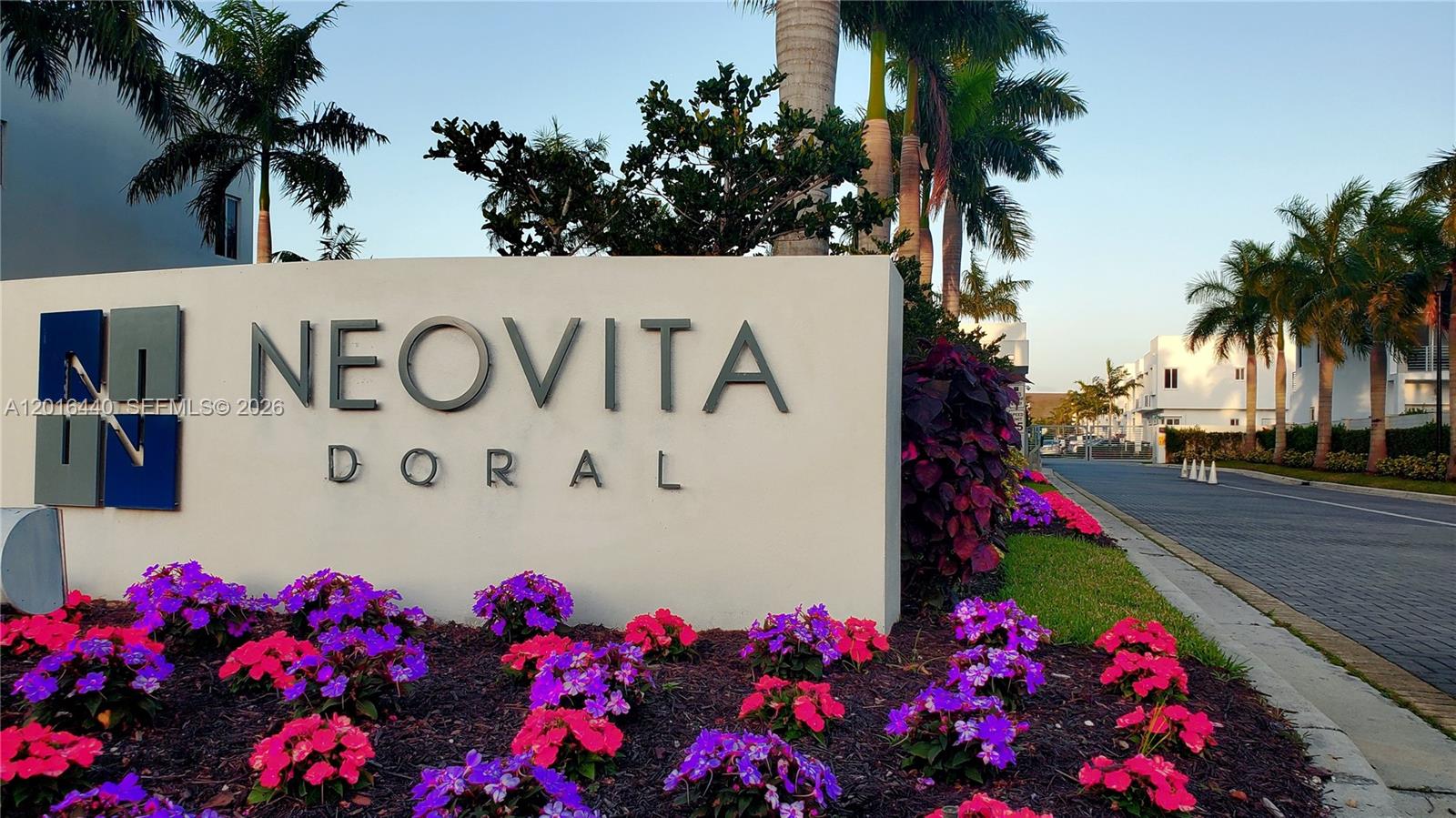 DORAL PALMS NORTH - Residential