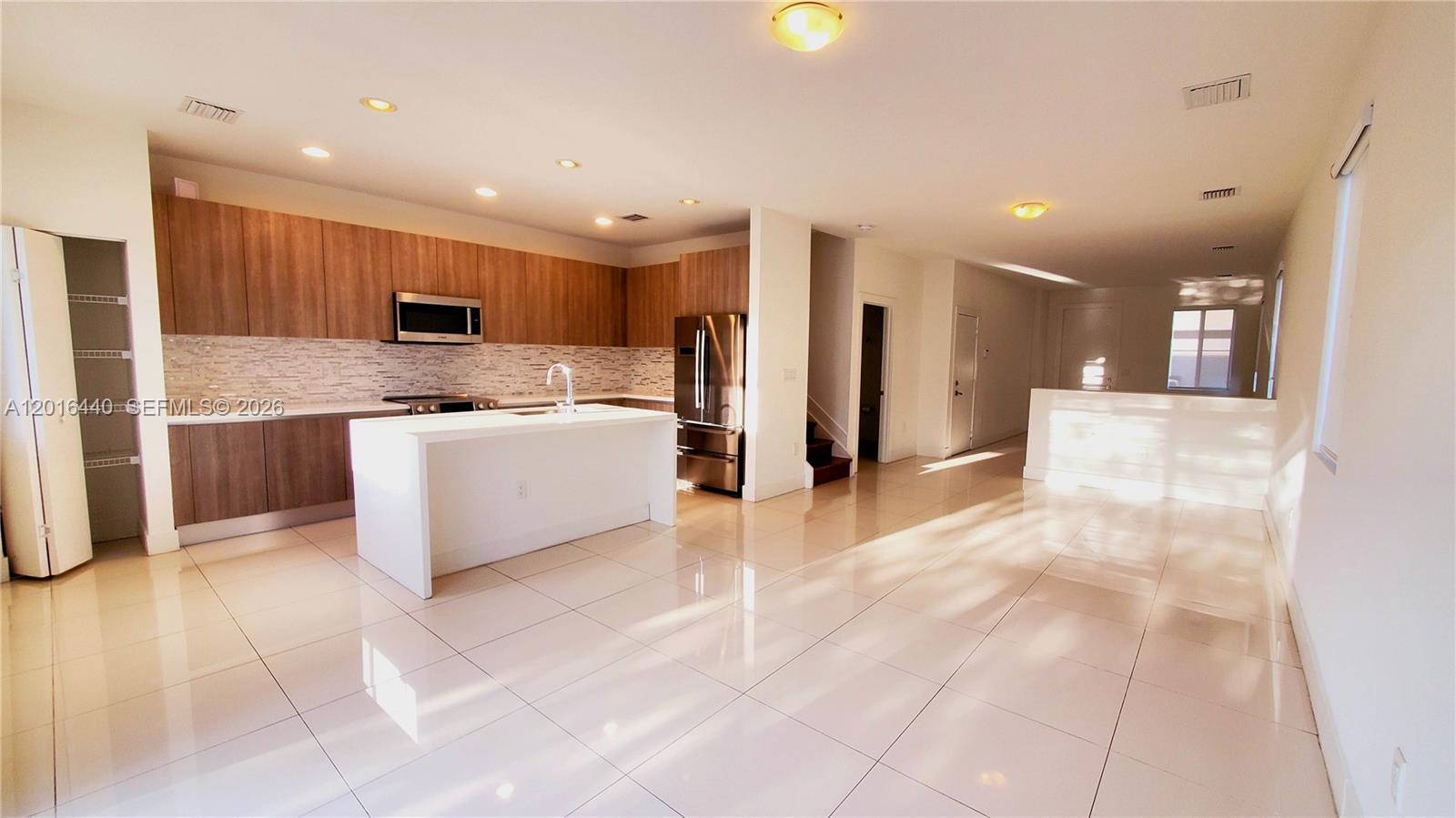 DORAL PALMS NORTH - Residential