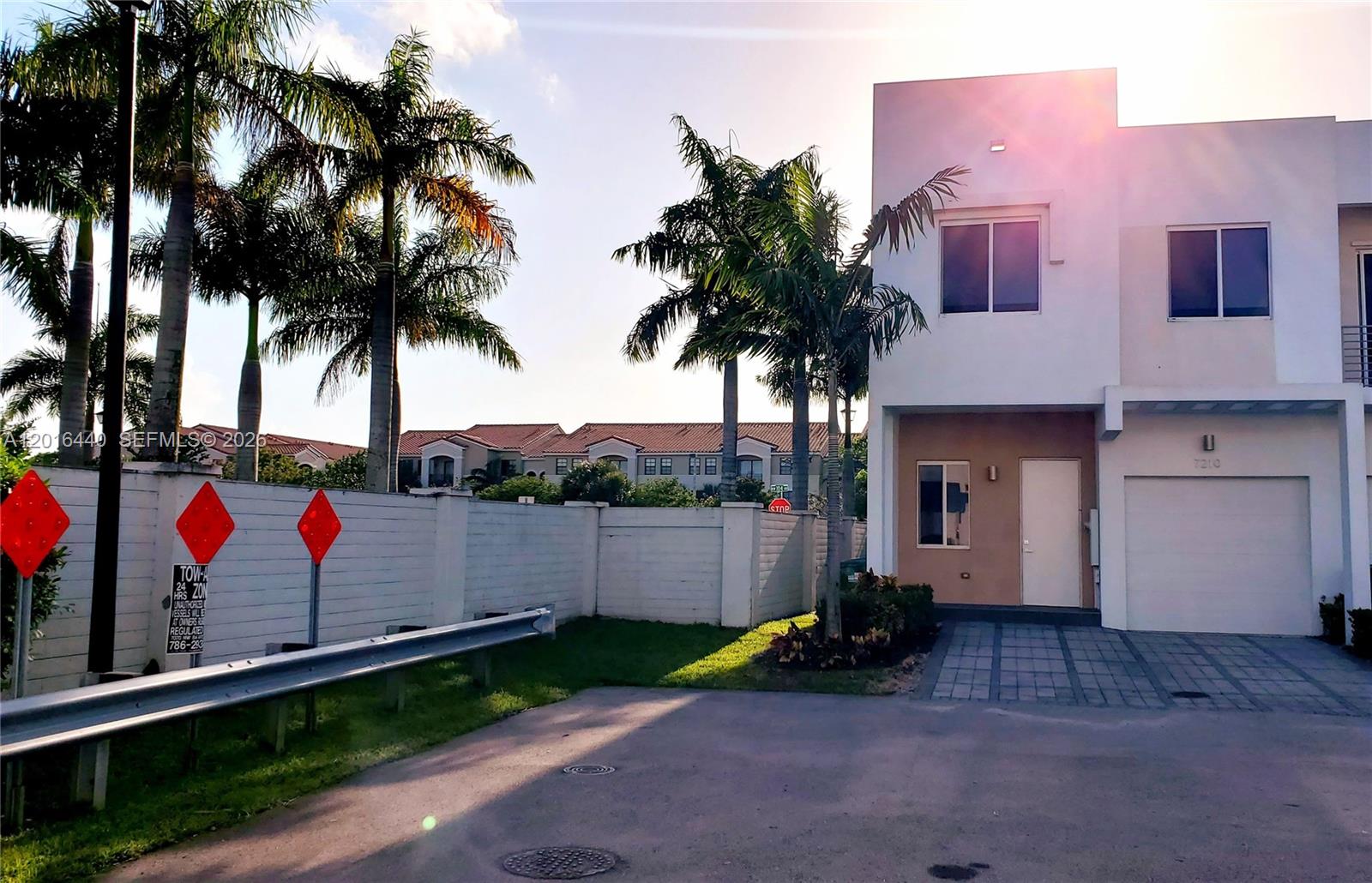 DORAL PALMS NORTH - Residential