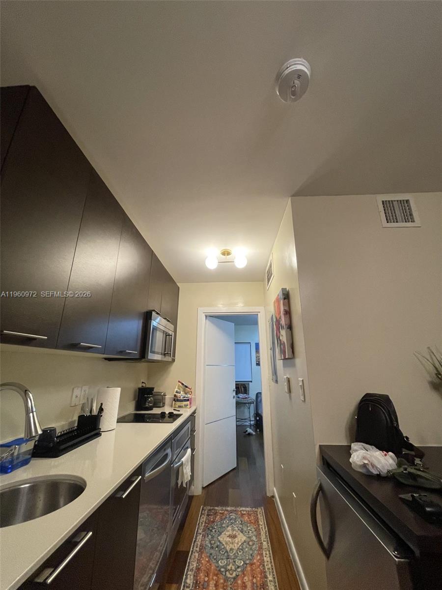 1560 Pennsylvania ave 217