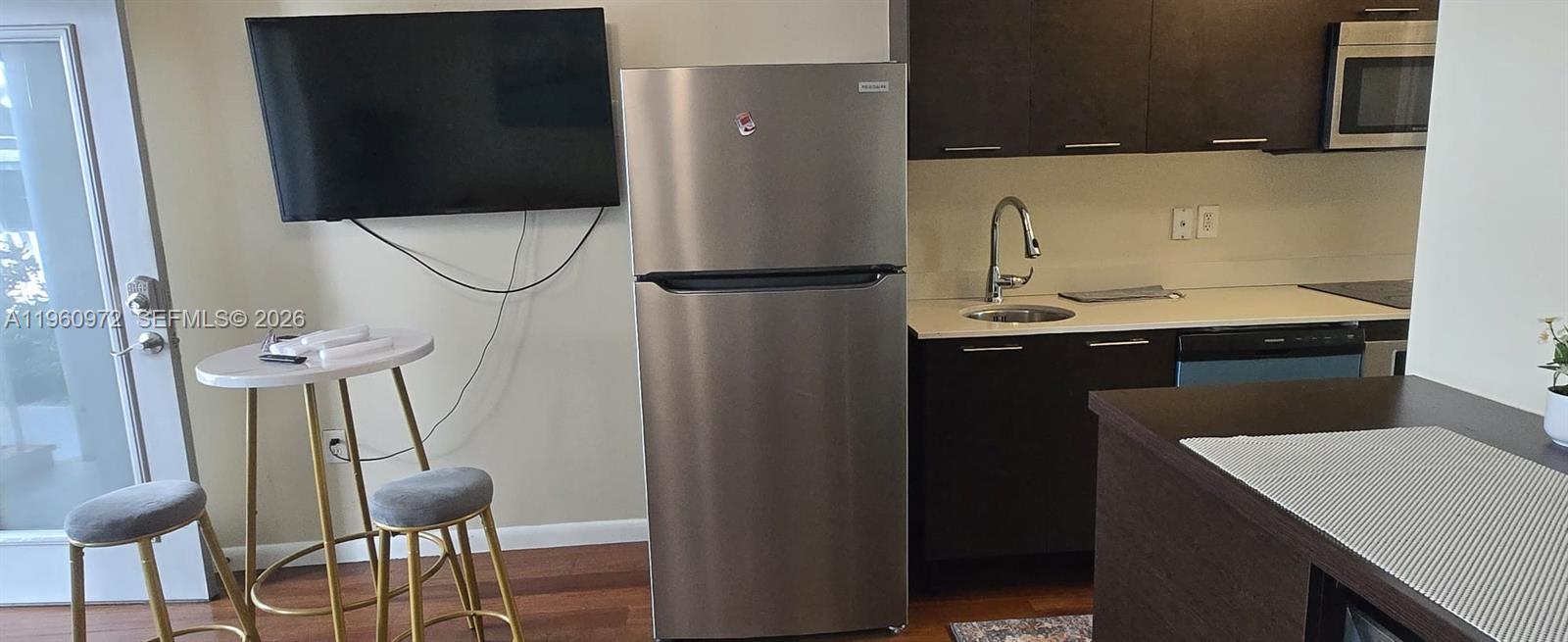 1560 Pennsylvania ave 217