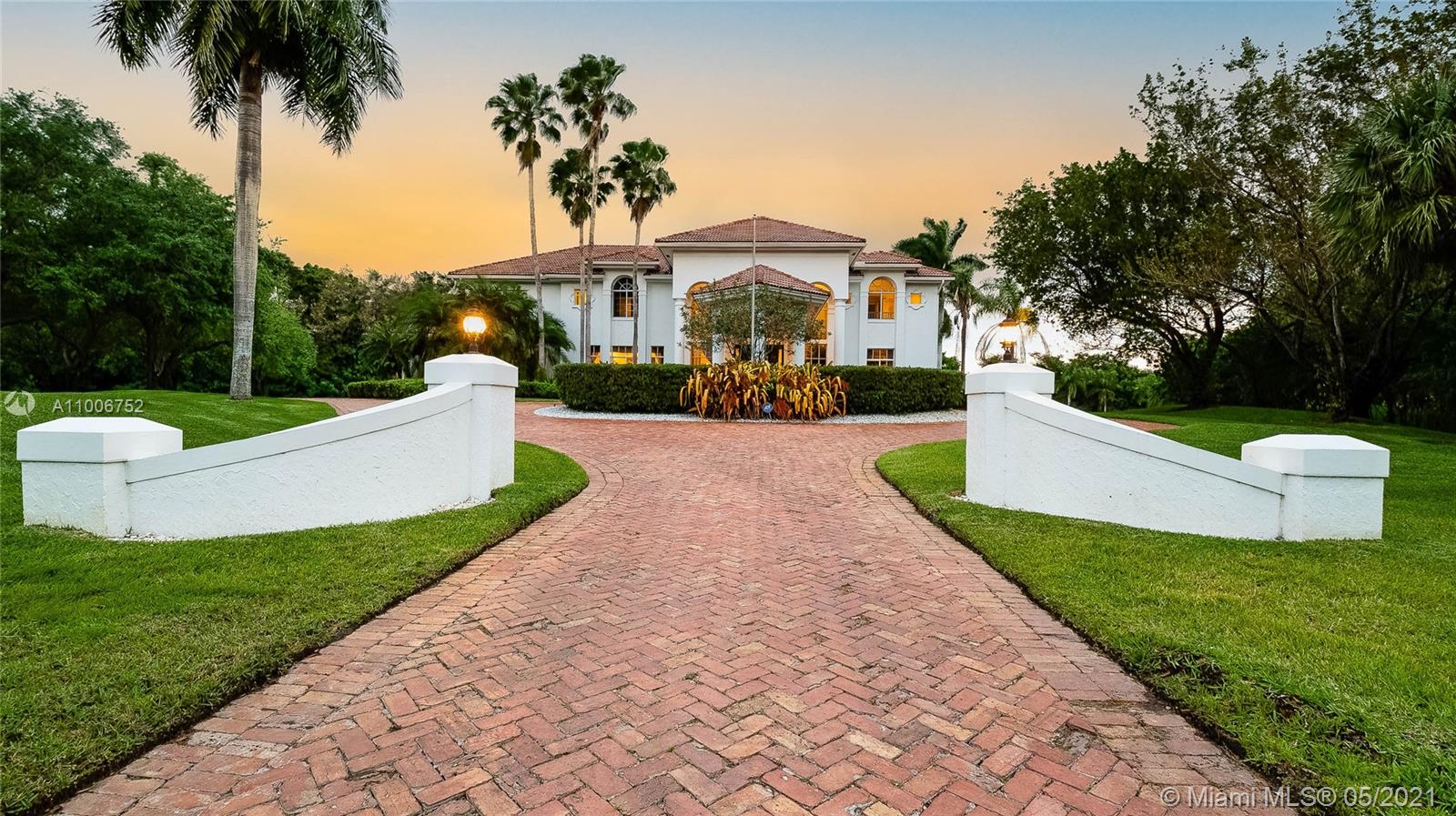 WINDMILL RANCH ESTATES - Residential