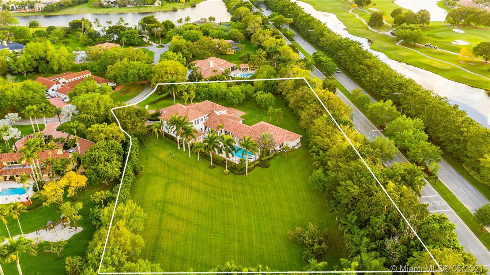 WINDMILL RANCH ESTATES - Residential