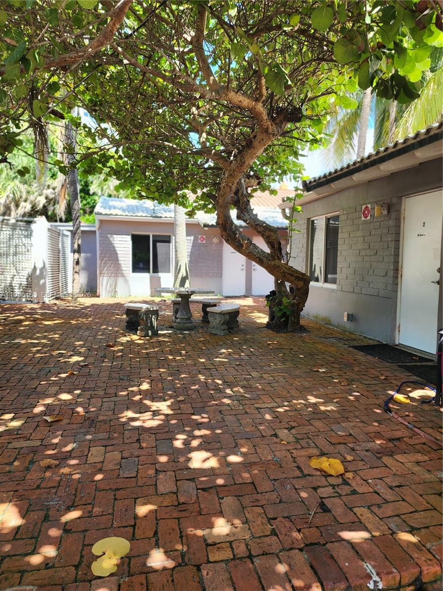 HOLLYWOOD CENTRAL BEACH - Residential Lease