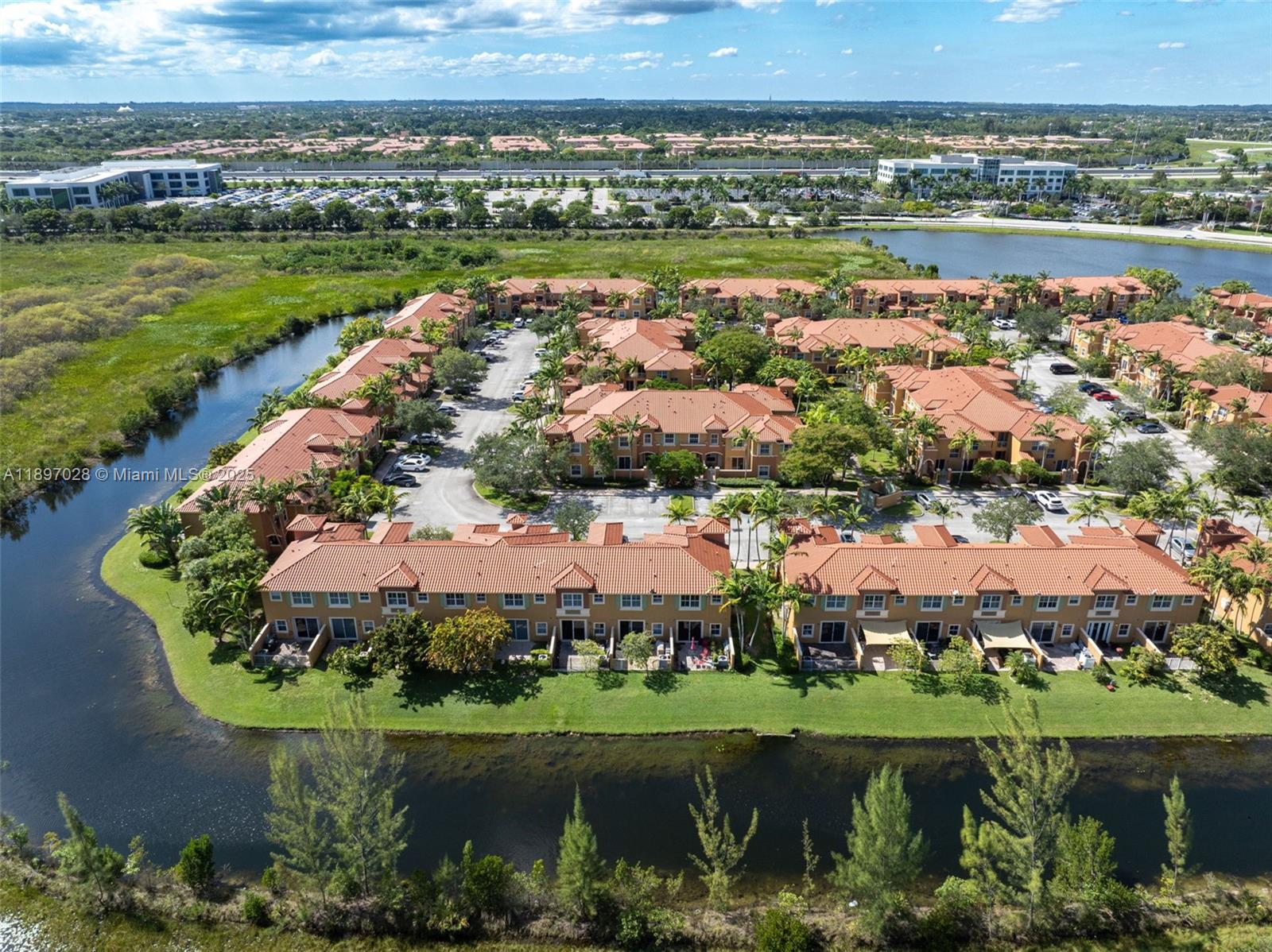 PEMBROKE CAY CONDO - Residential
