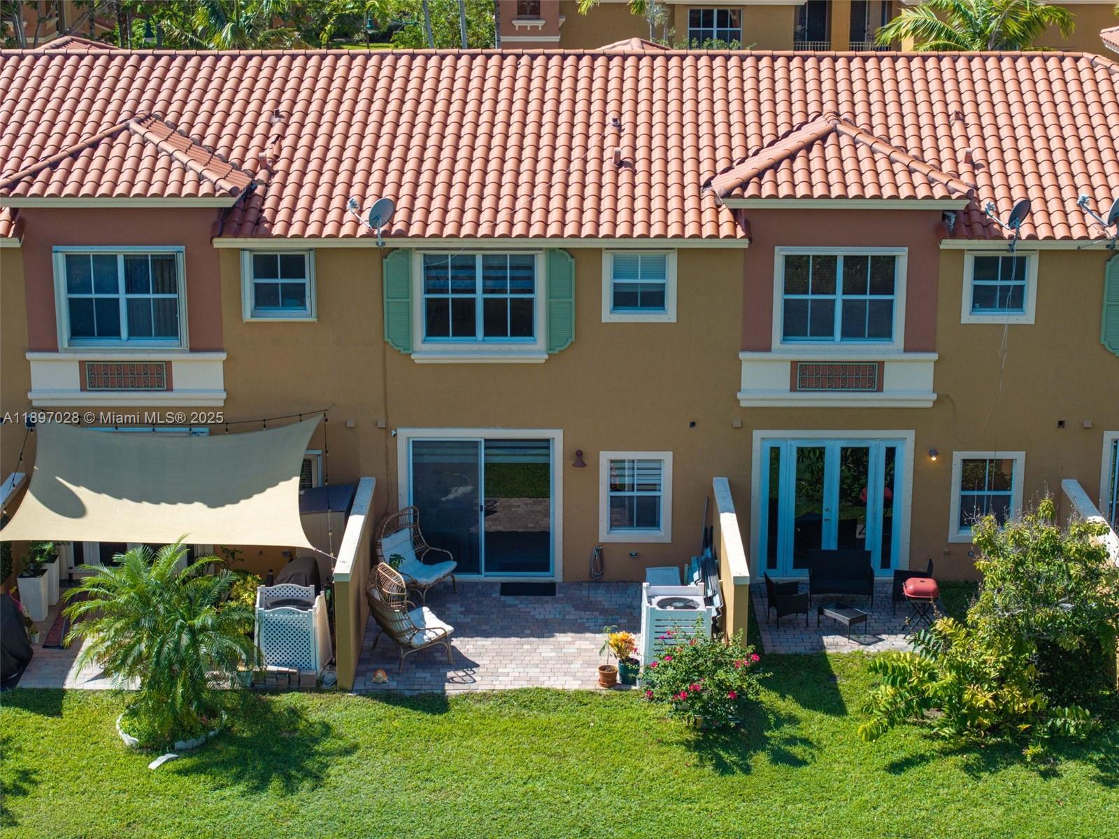 PEMBROKE CAY CONDO - Residential