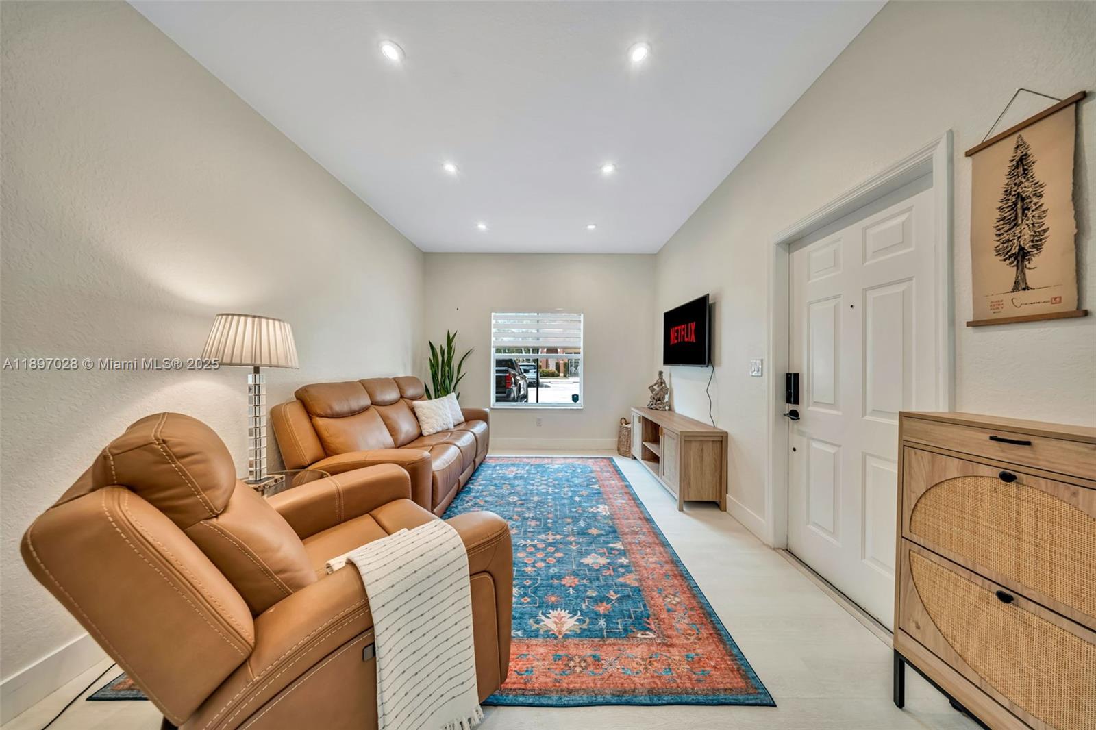 PEMBROKE CAY CONDO - Residential