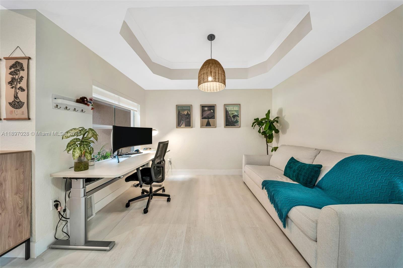 PEMBROKE CAY CONDO - Residential