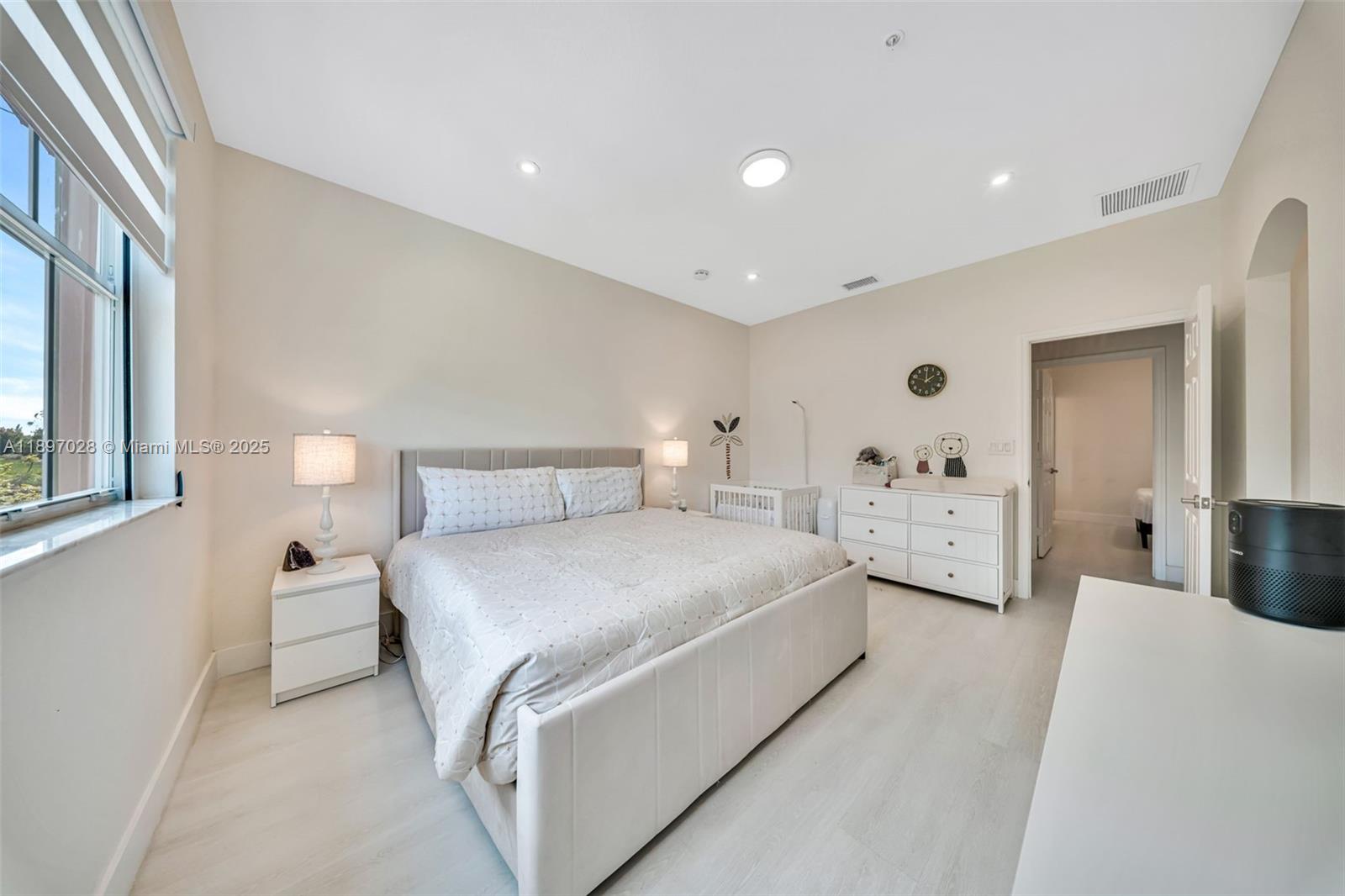 PEMBROKE CAY CONDO - Residential