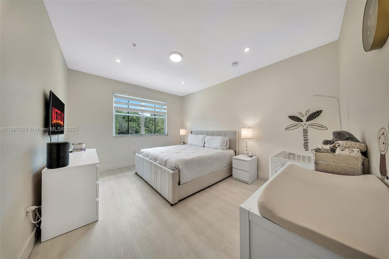 PEMBROKE CAY CONDO - Residential