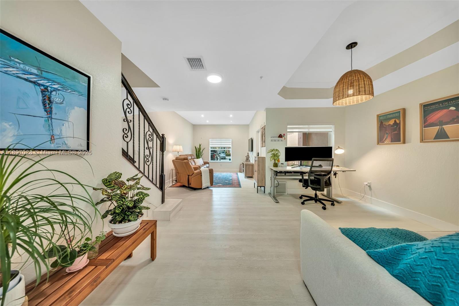 PEMBROKE CAY CONDO - Residential