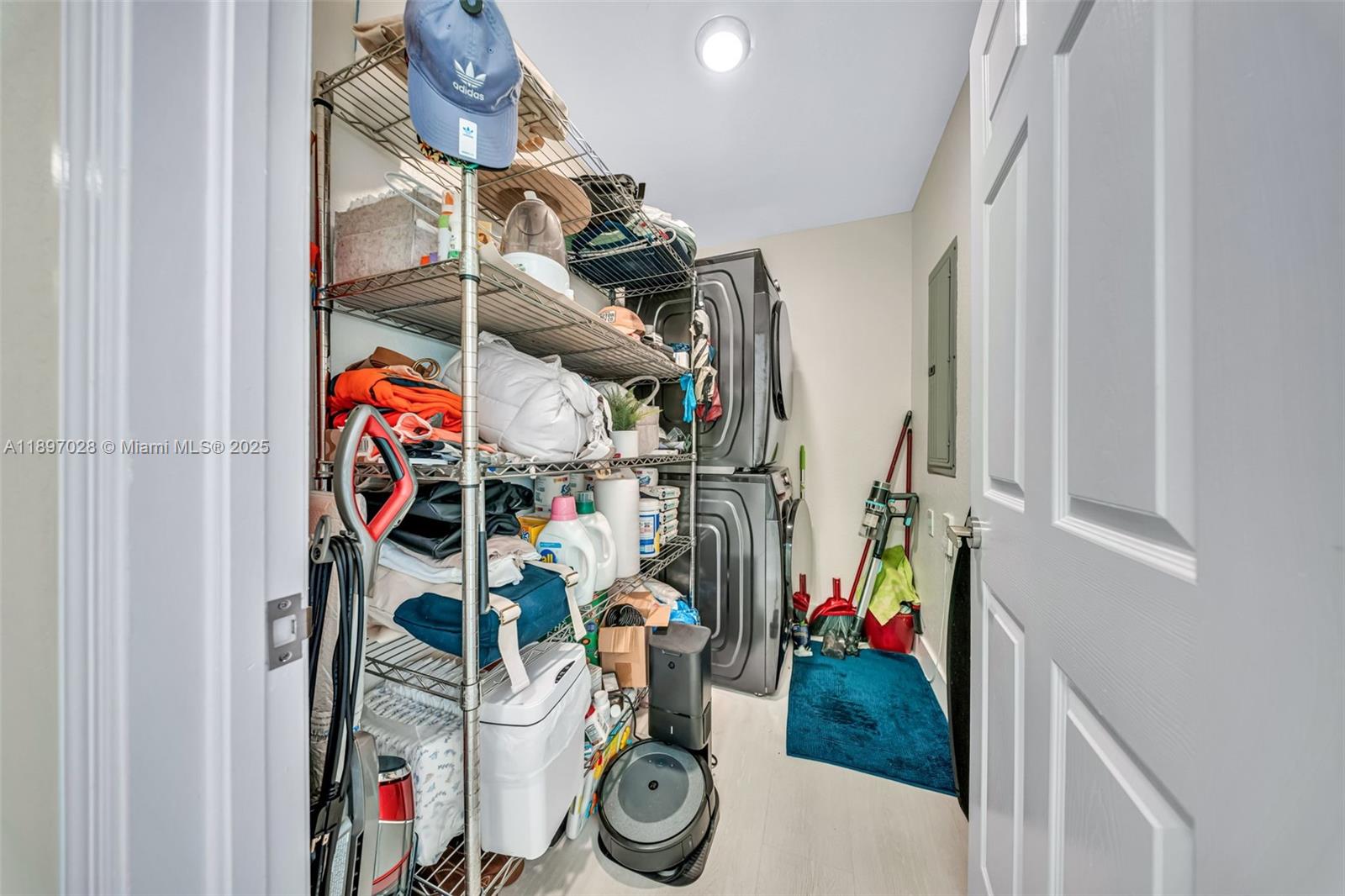 PEMBROKE CAY CONDO - Residential