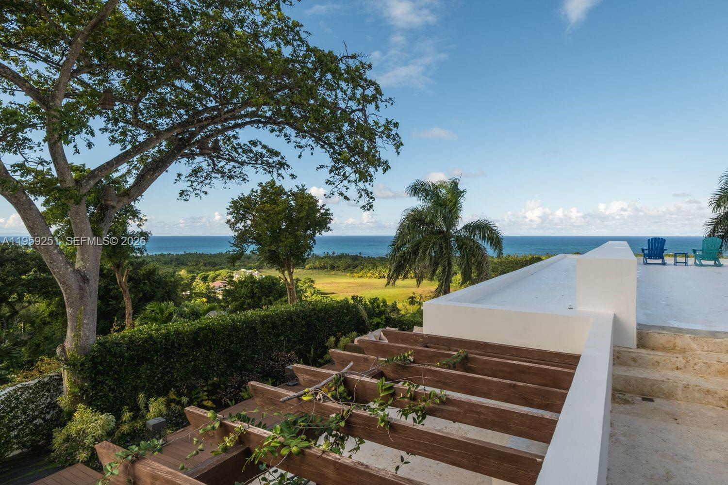 Loma Esperanza - Residential