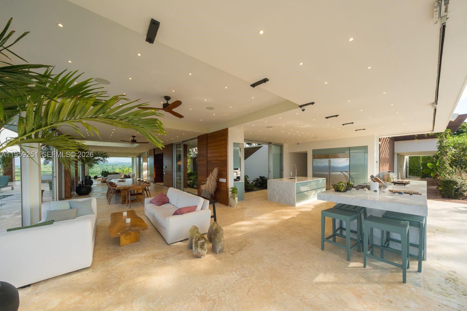 Loma Esperanza - Residential