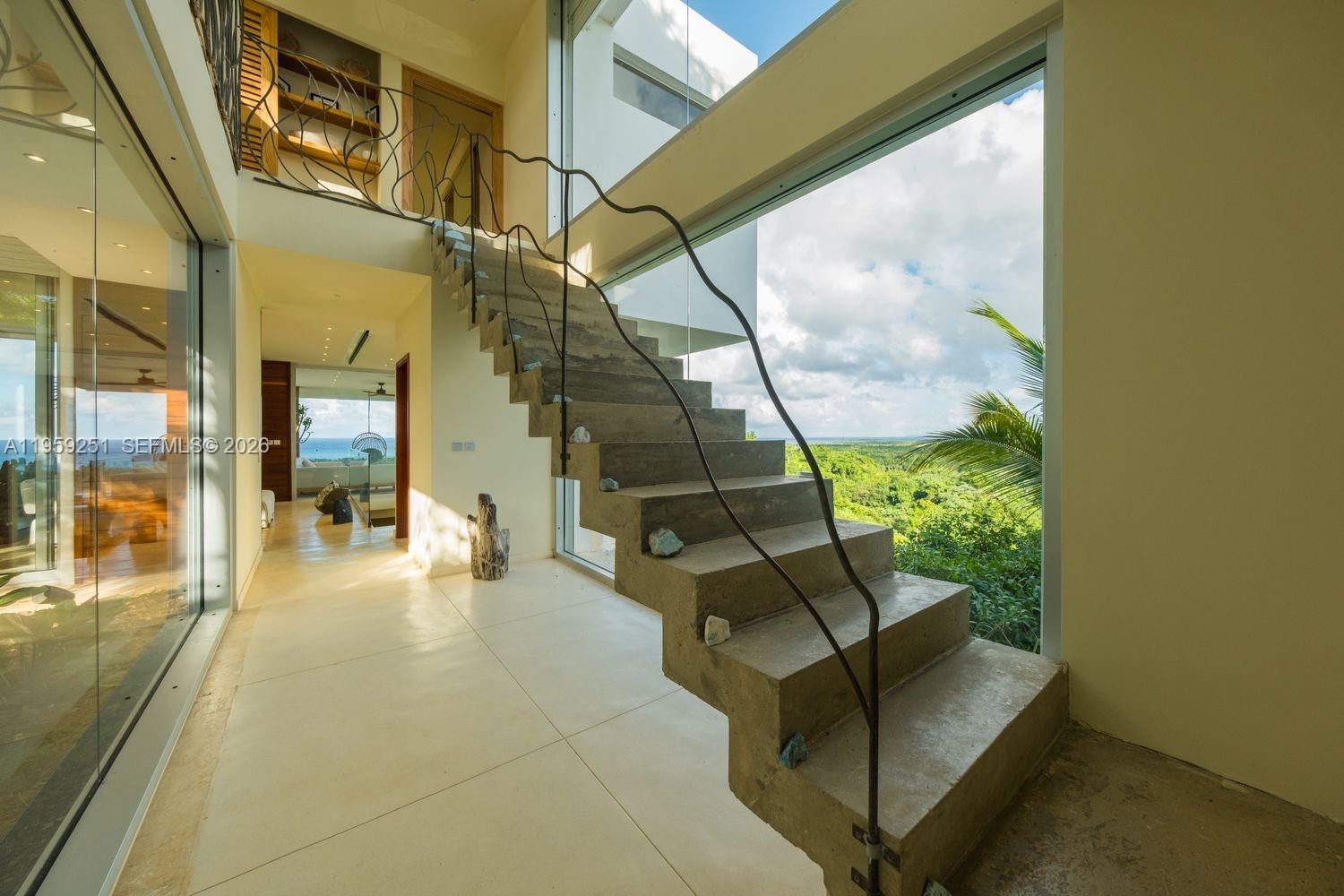 Loma Esperanza - Residential