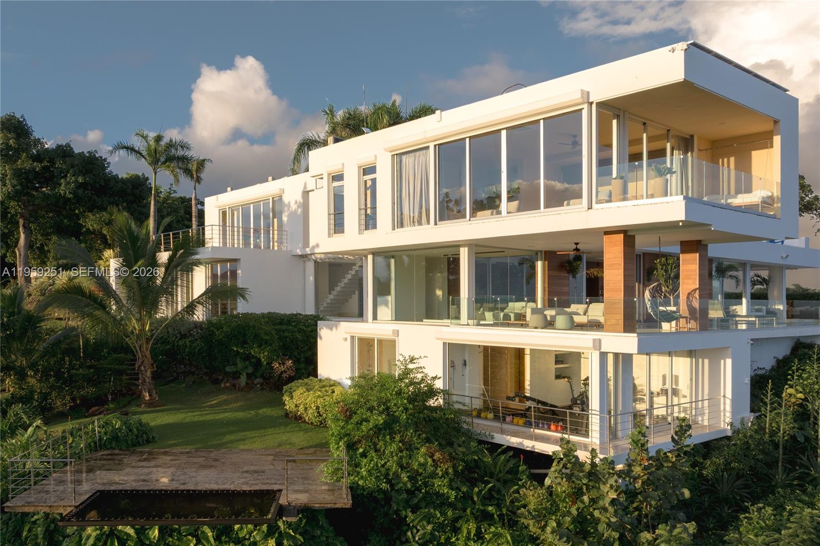 Loma Esperanza - Residential