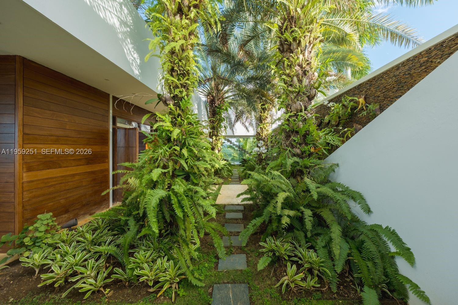 Loma Esperanza - Residential