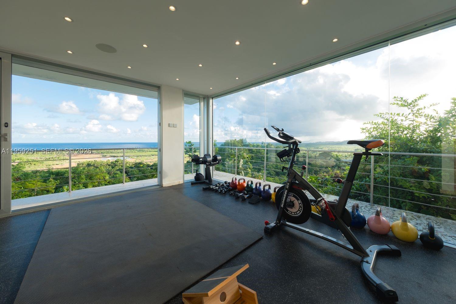 Loma Esperanza - Residential