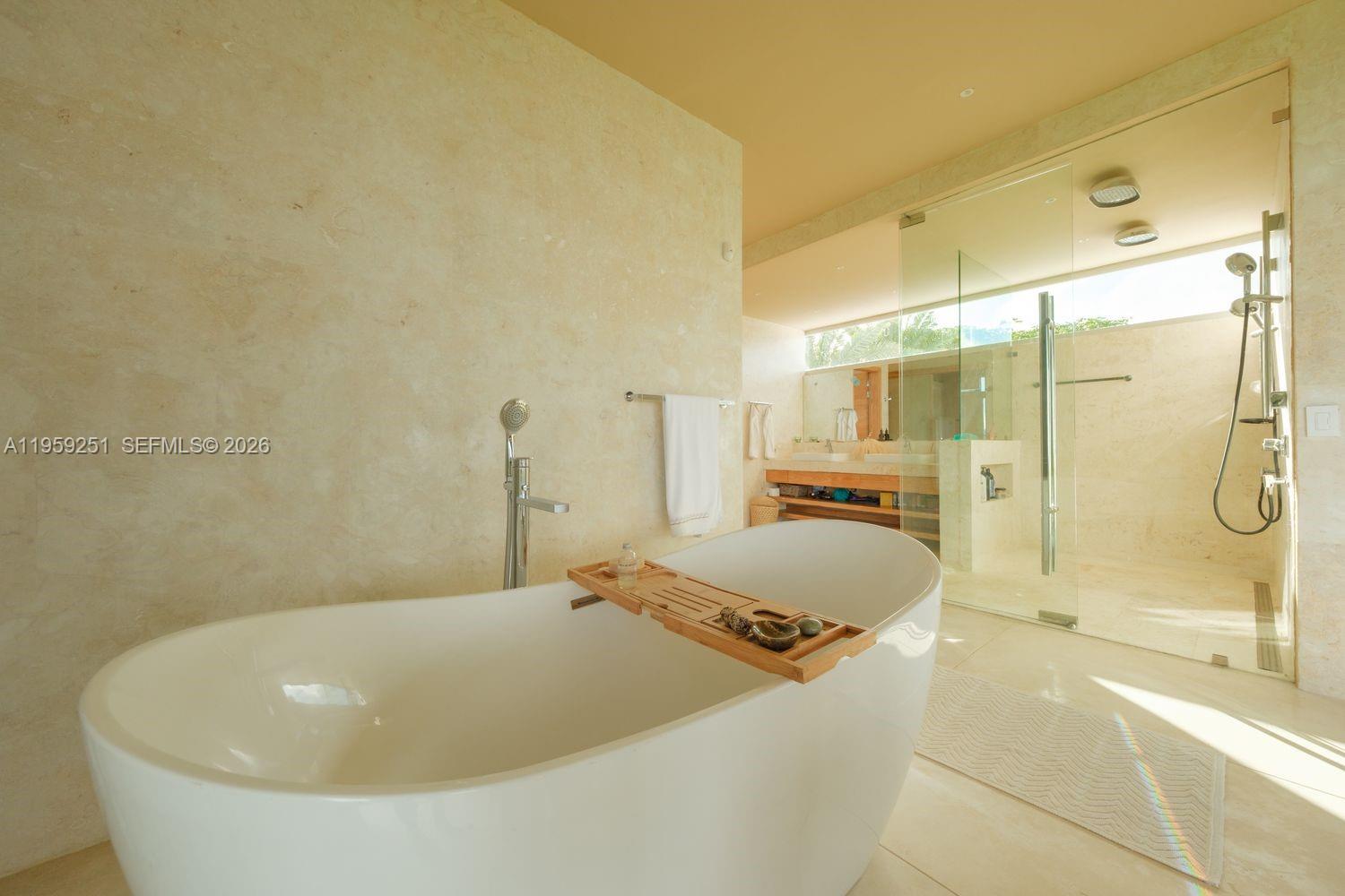 Loma Esperanza - Residential