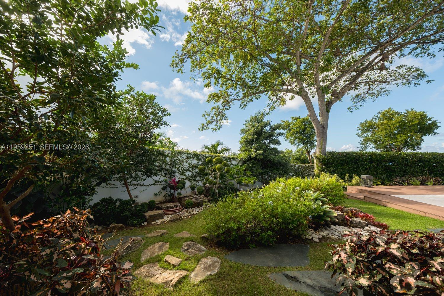 Loma Esperanza - Residential