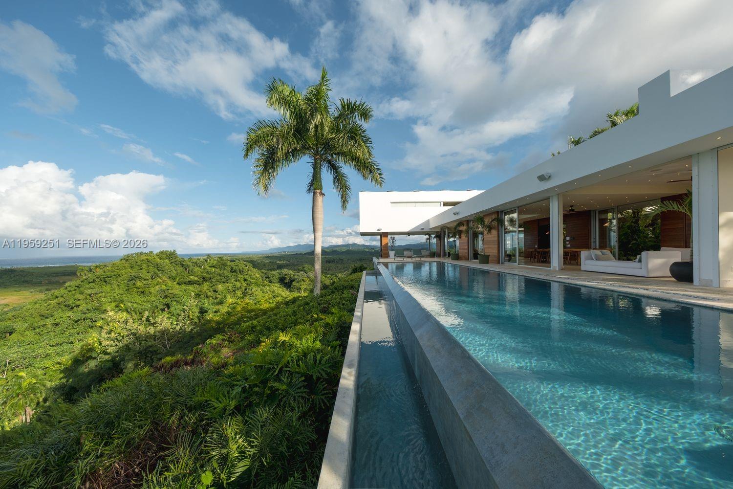 Loma Esperanza - Residential