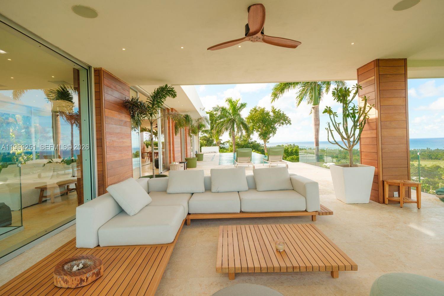 Loma Esperanza - Residential