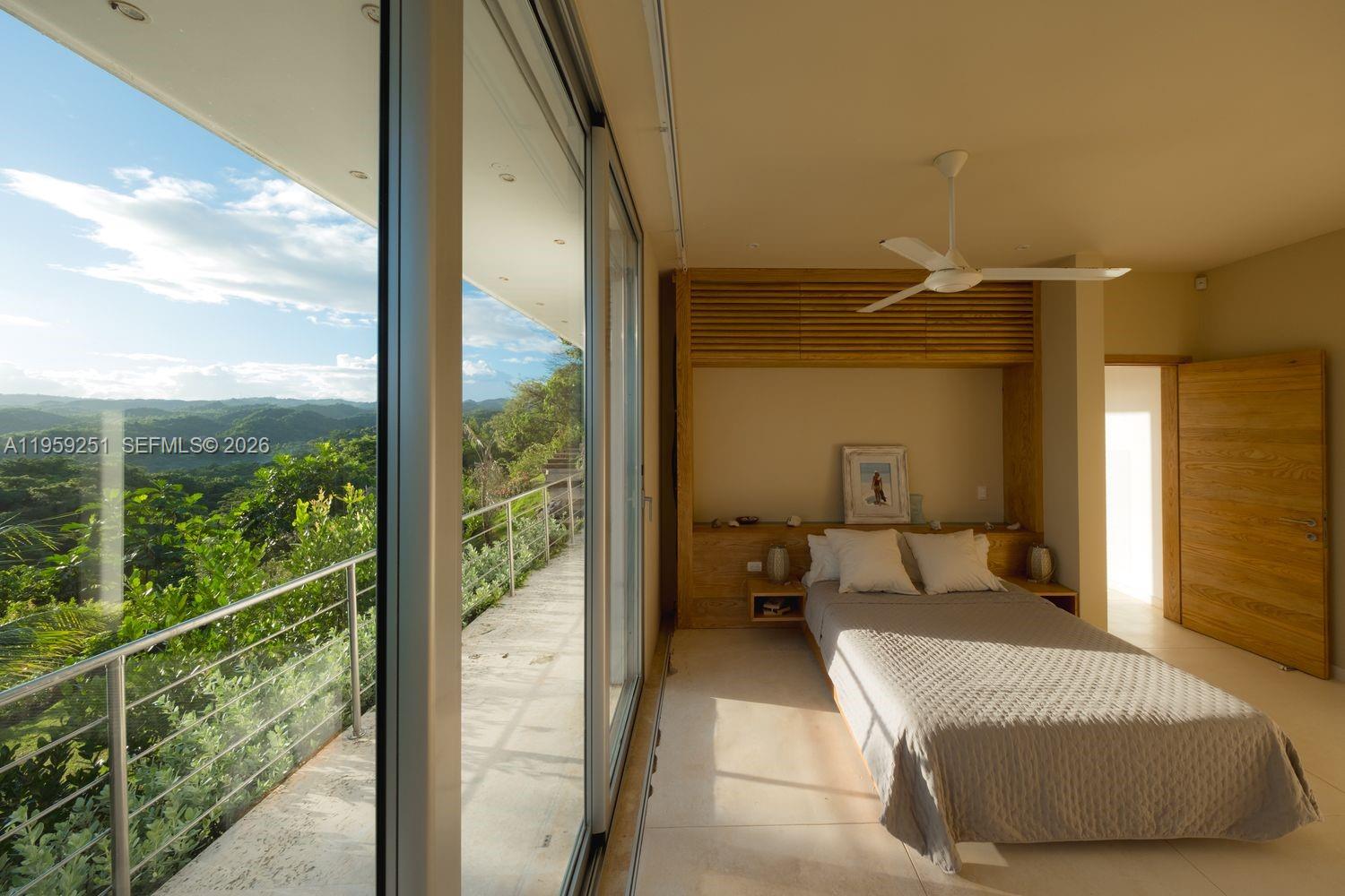 Loma Esperanza - Residential