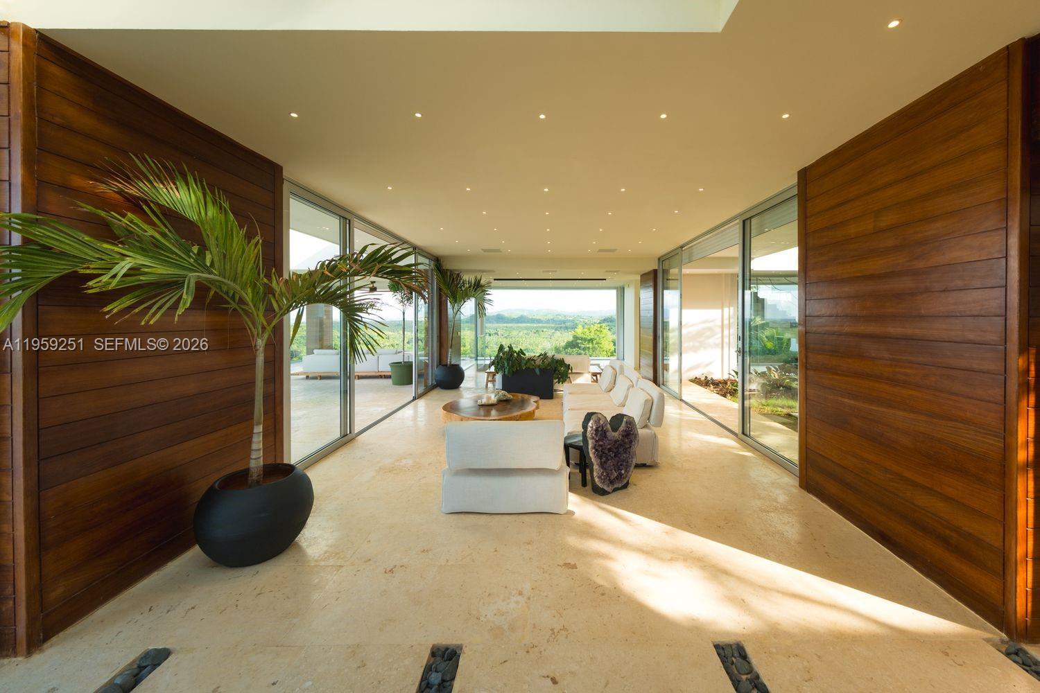 Loma Esperanza - Residential