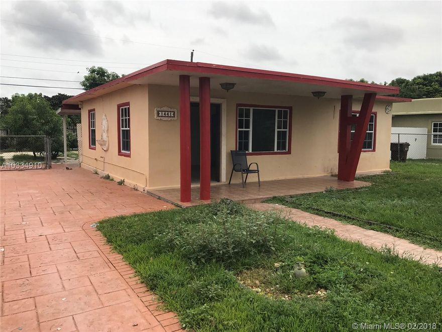 Single Family Home in East Hialeah with 2 Bedrooms 1 Bath. Large Lot with 6,000 Sq Ft; plenty of space to enlarge in the future. Seller accepts Cash, Conventional or FHA Offers. Buyers to obtain a Pre-Qualification Letter from Preferred Lender upon acceptance. EZ to Show.