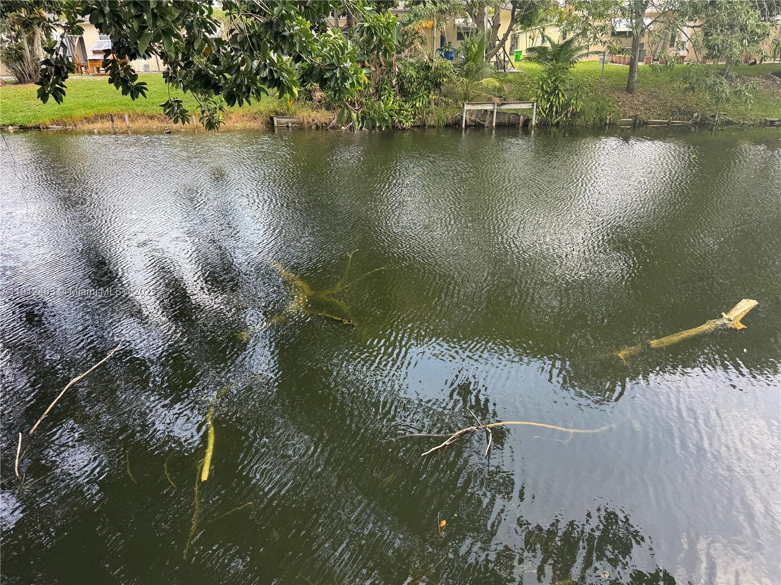 SUNRISE GOLF VILLAGE SEC - Residential Lease