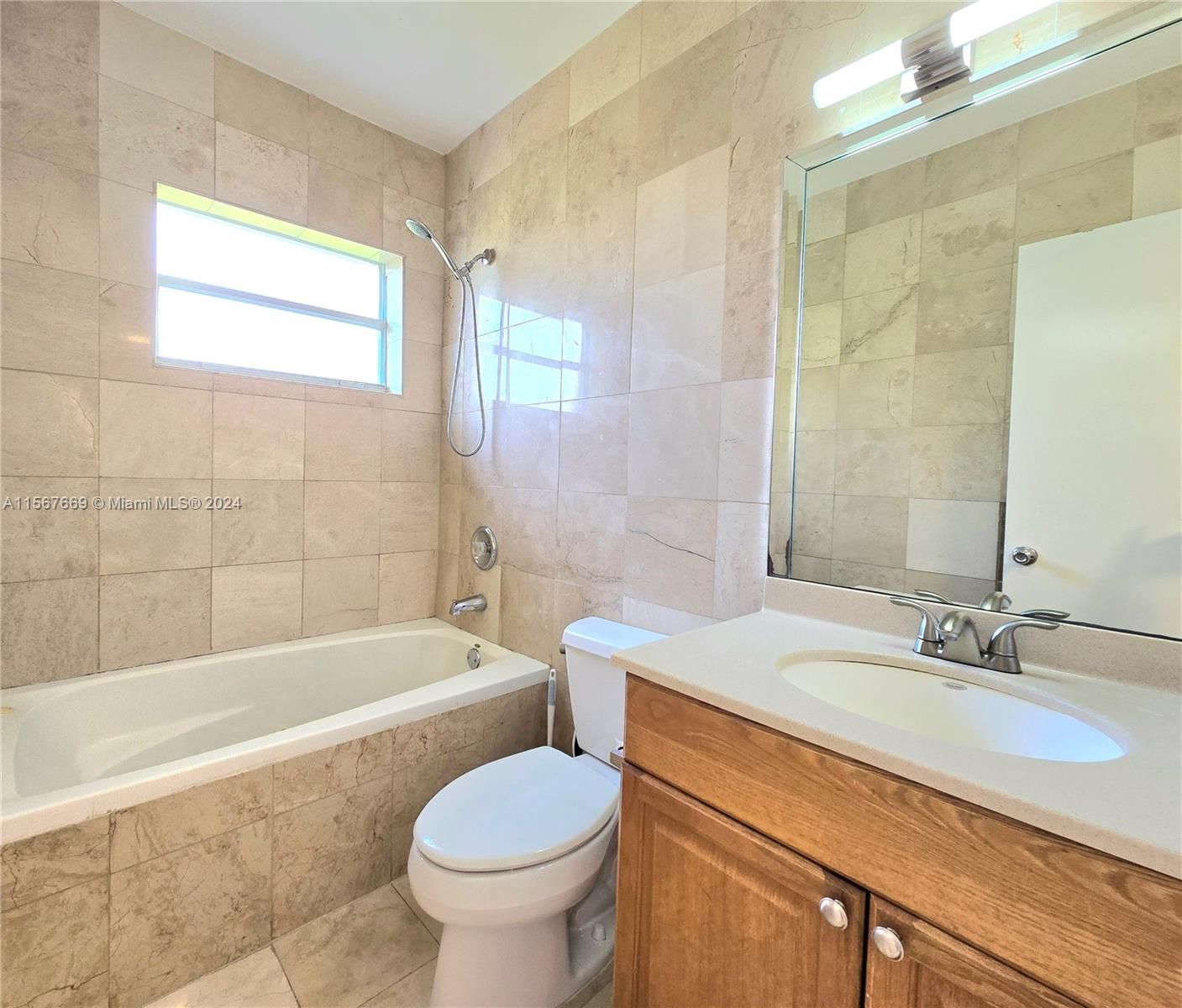 EVENING STAR CONDO - Residential Lease