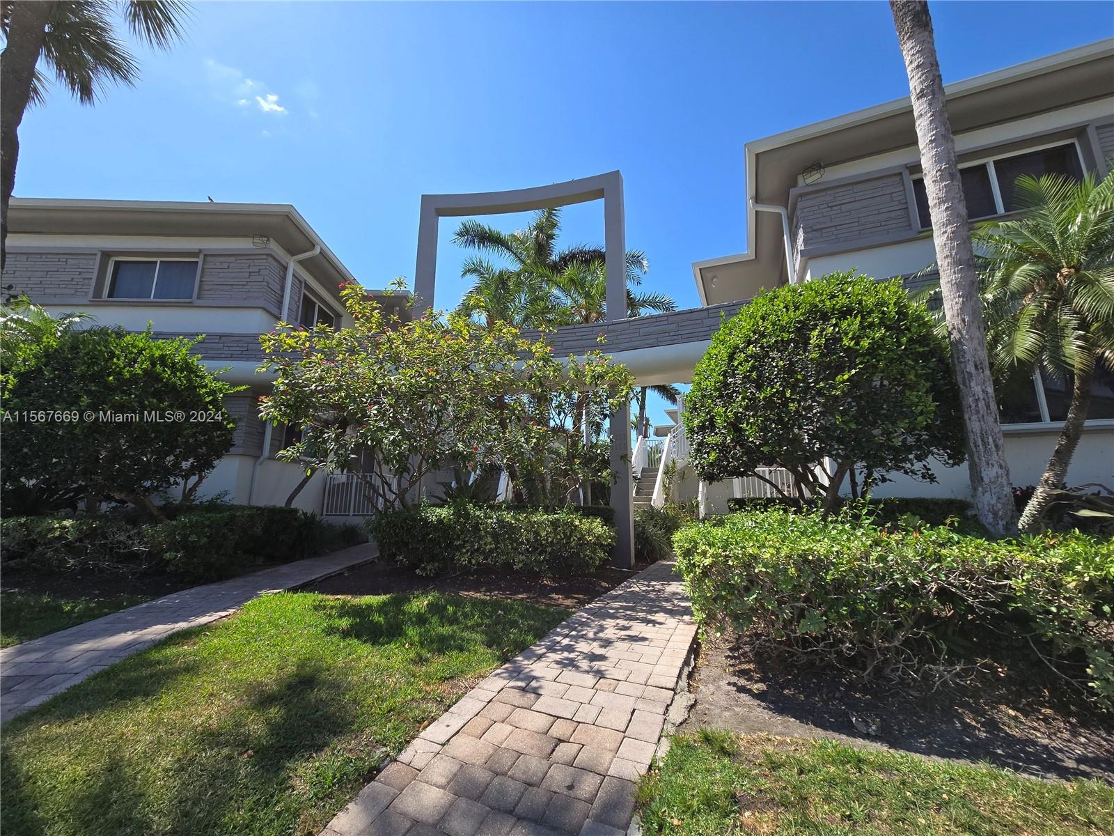 EVENING STAR CONDO - Residential Lease