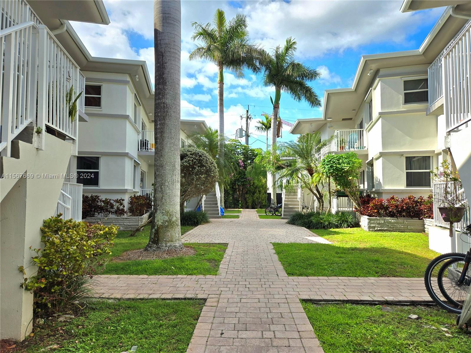 EVENING STAR CONDO - Residential Lease