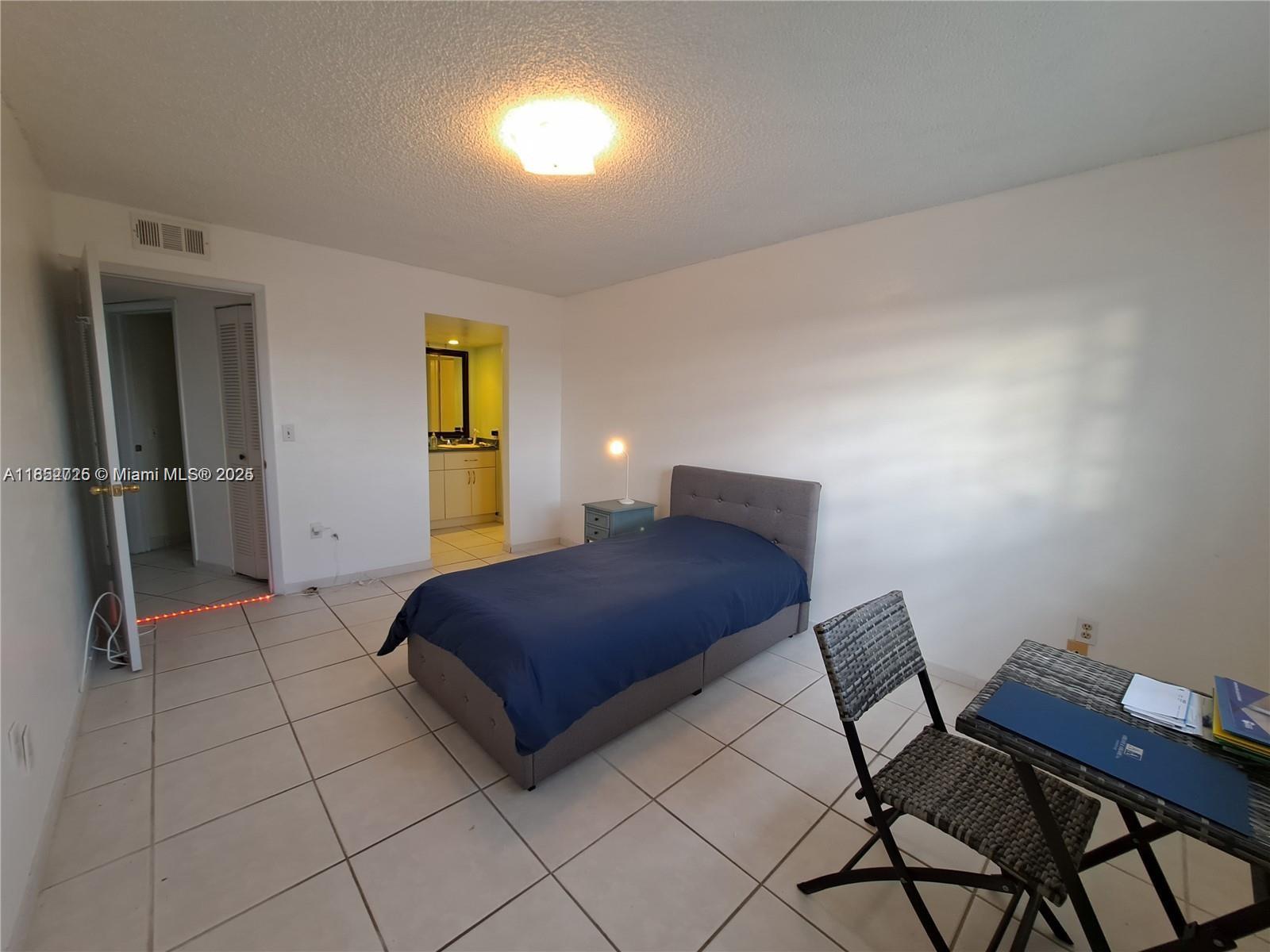 BONI VISTA TWO CONDO - Residential Lease