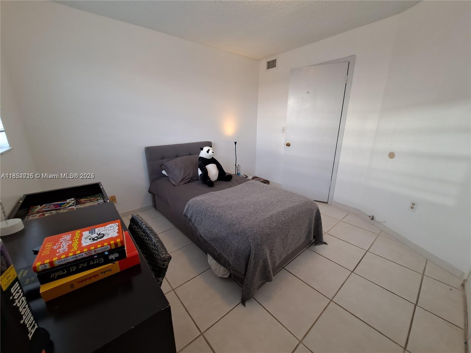 BONI VISTA TWO CONDO - Residential Lease