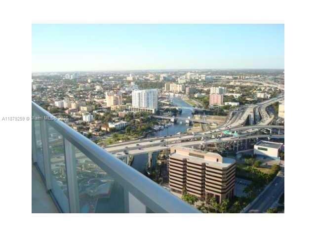 185 SW 7th St 1909