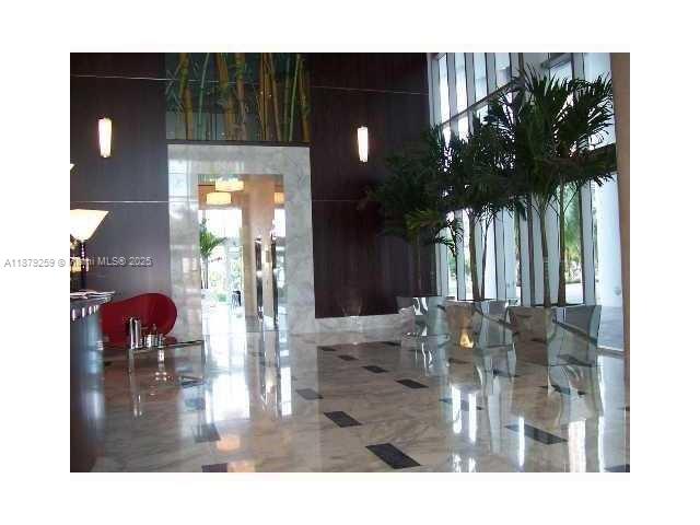 LATITUDE ON THE RIVER CON - Residential