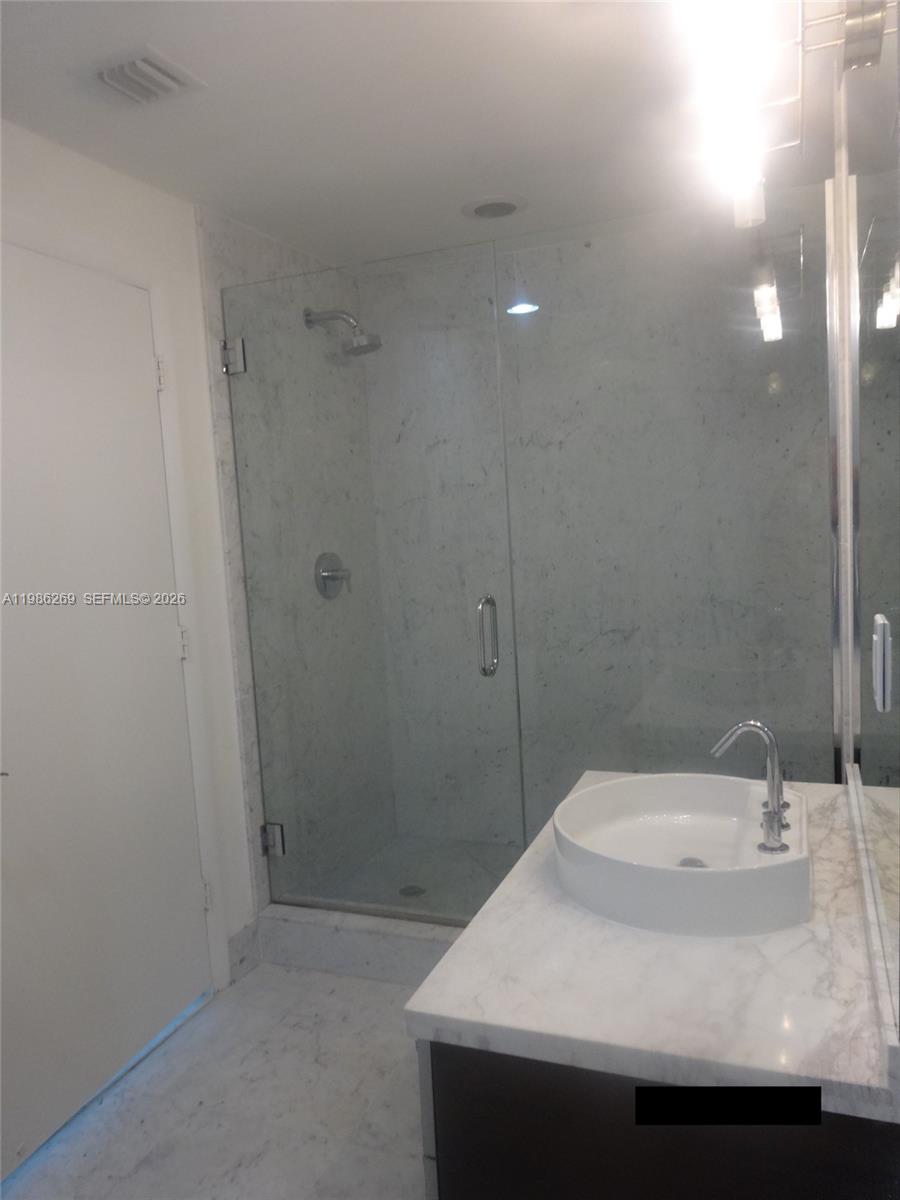 Vizcayne North - Residential Lease