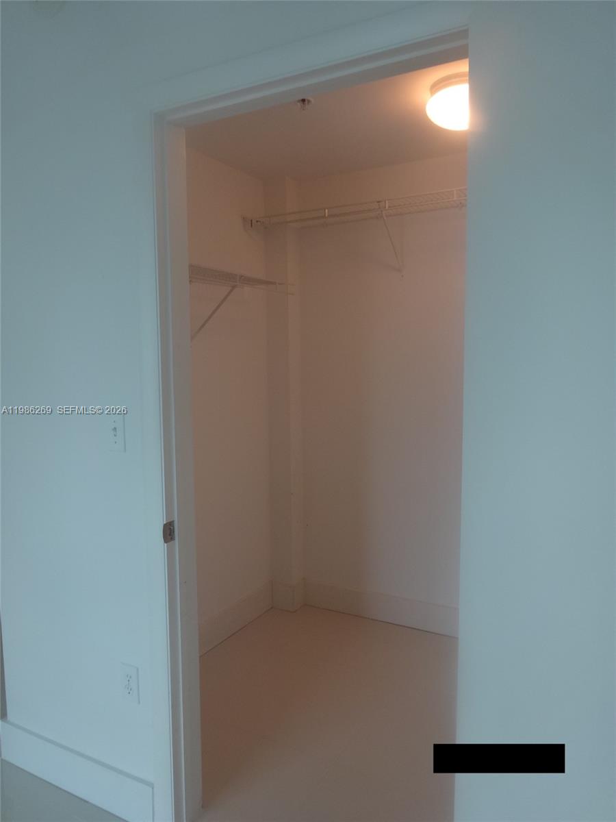 Vizcayne North - Residential Lease