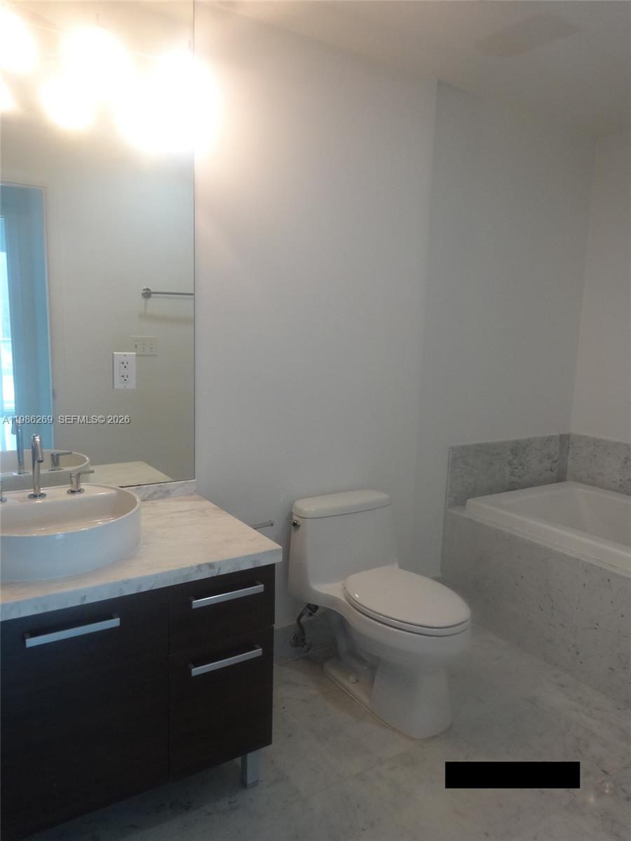 Vizcayne North - Residential Lease